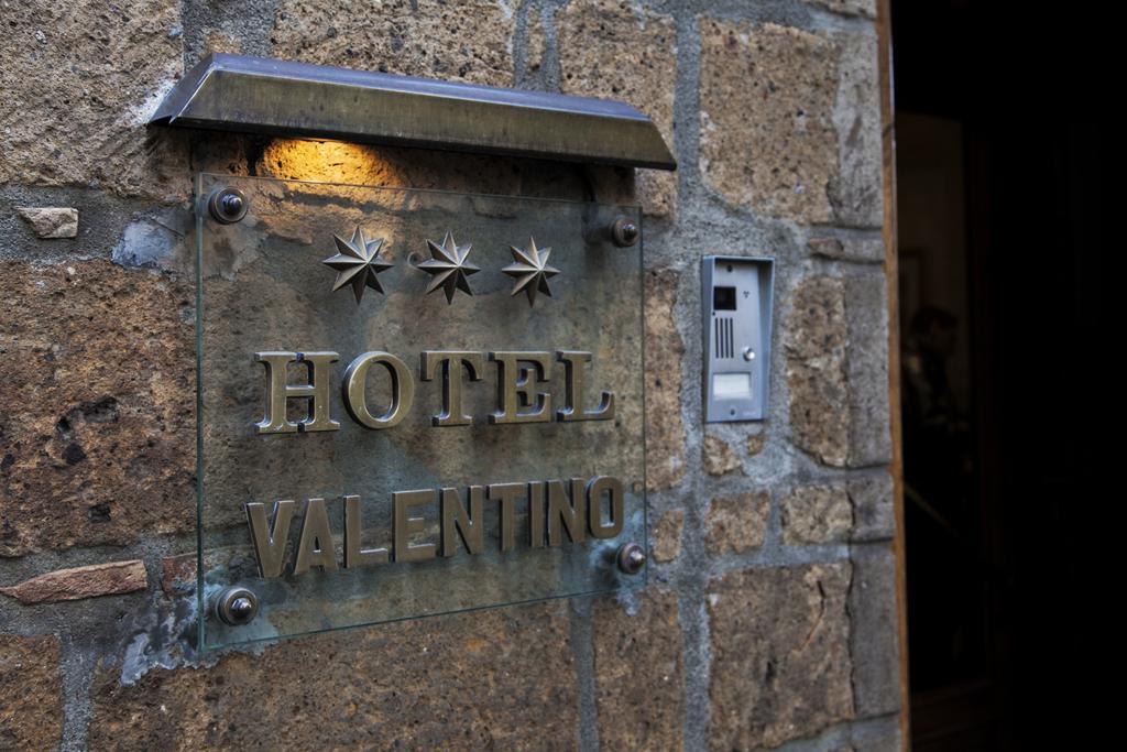 Hotel Valentino Centro Storico Orvieto Bagian luar foto