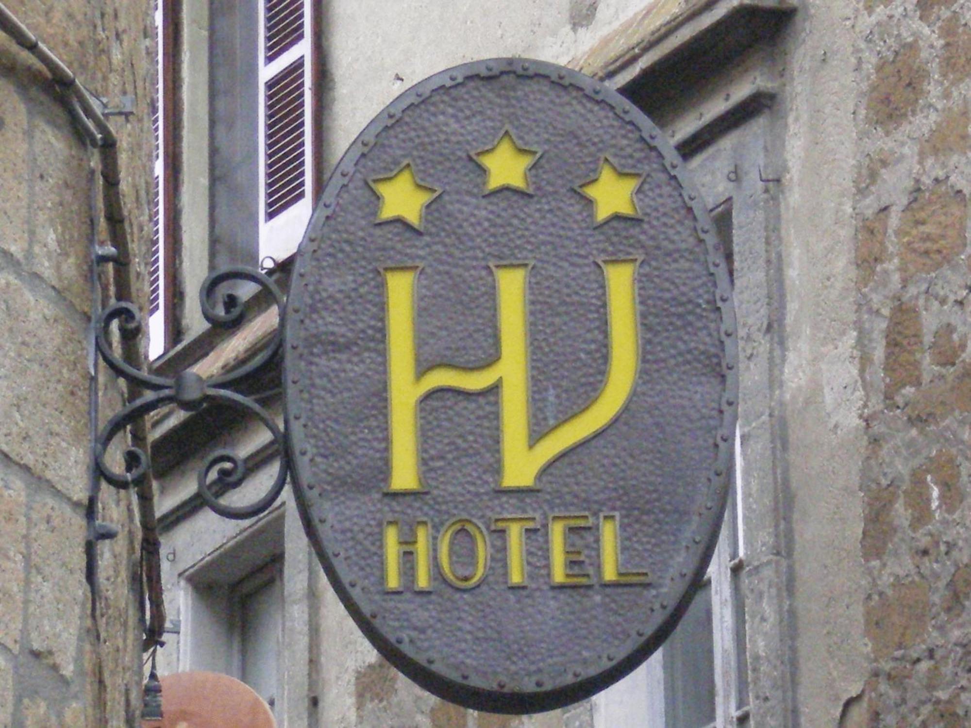 Hotel Valentino Centro Storico Orvieto Bagian luar foto