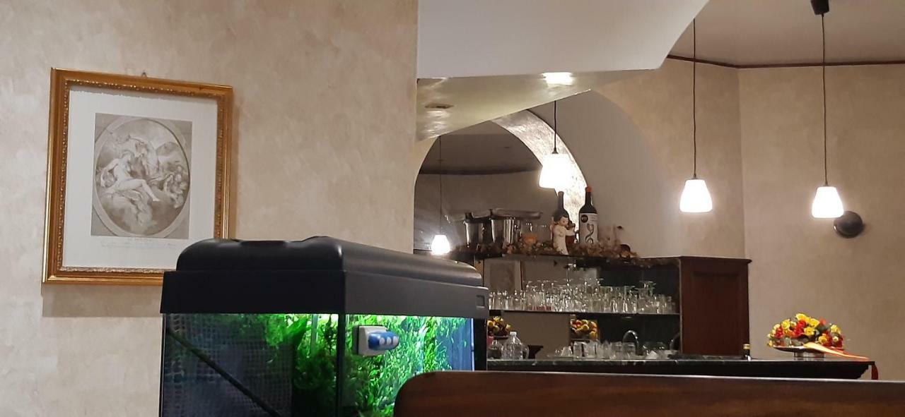 Hotel Valentino Centro Storico Orvieto Bagian luar foto